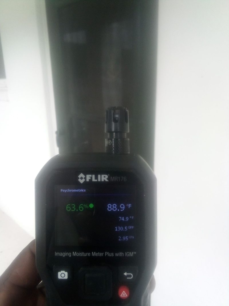 FLIR MR176 thermal imaging moisture meter with psychrometric data